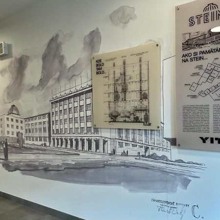 Stein Apartment Bratislava Bagian luar foto