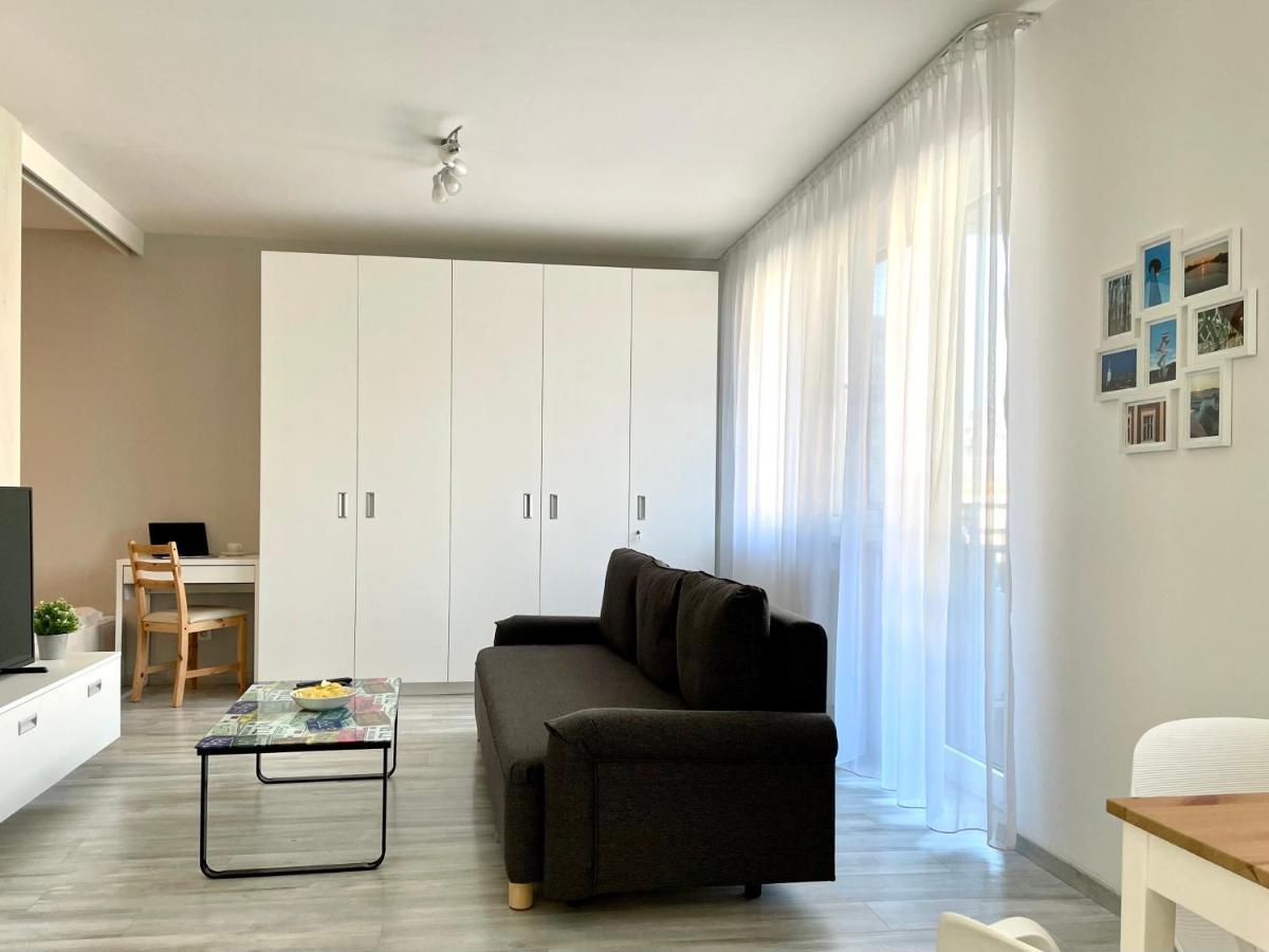 Stein Apartment Bratislava Bagian luar foto