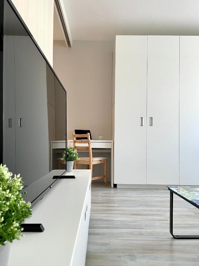Stein Apartment Bratislava Bagian luar foto