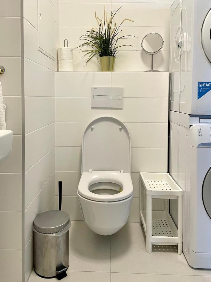 Stein Apartment Bratislava Bagian luar foto